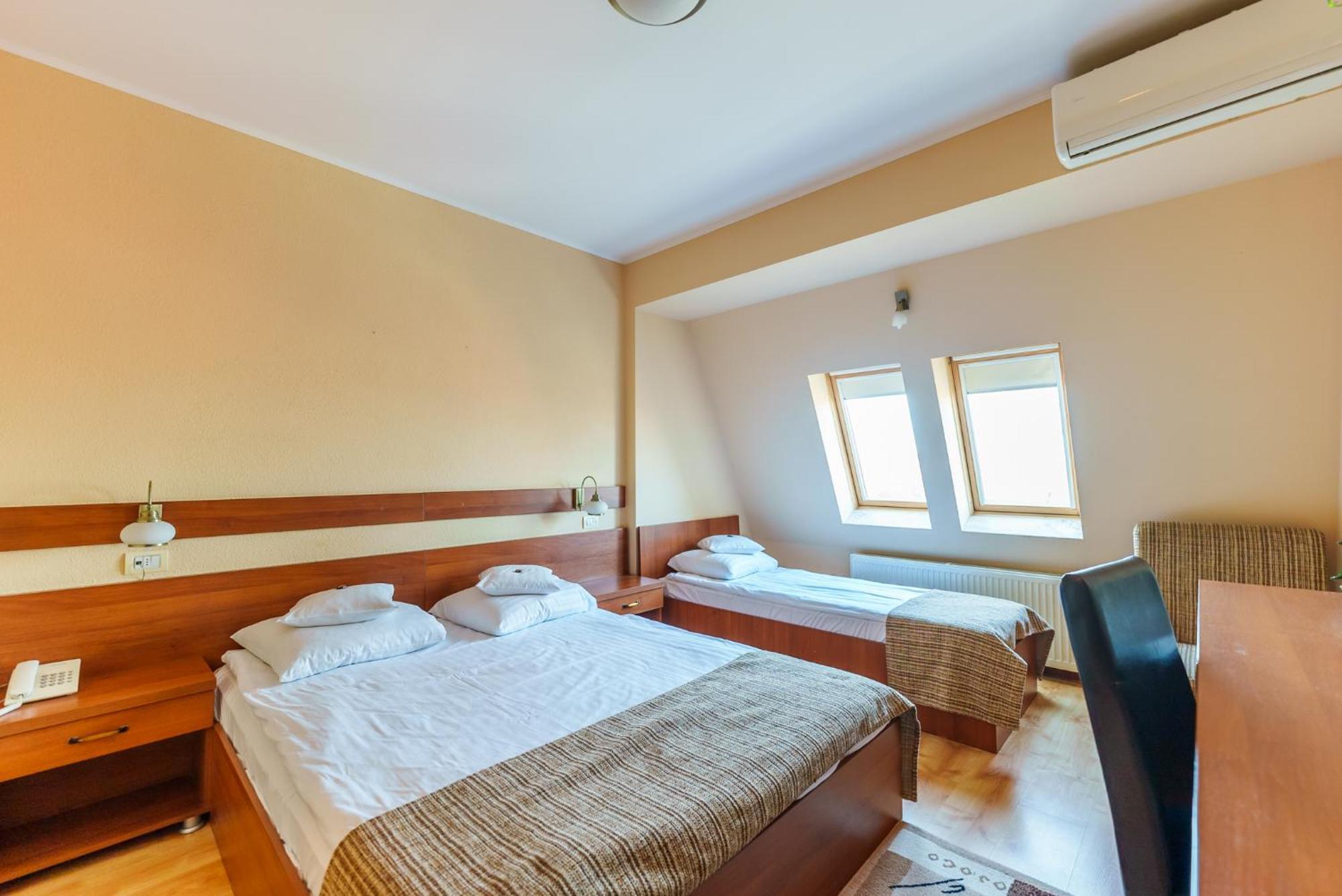 Hotel Crisana Arad Eksteriør bilde